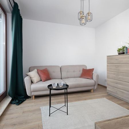 Apartament Goclawska Swps Pge Narodowy Dworzec Wschodni Soho Factory Warszawa Zewnętrze zdjęcie